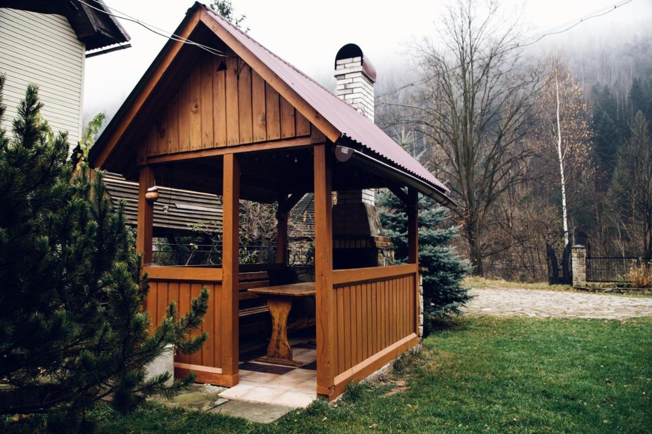 Cottage Nezabudka Jaremcse Kültér fotó